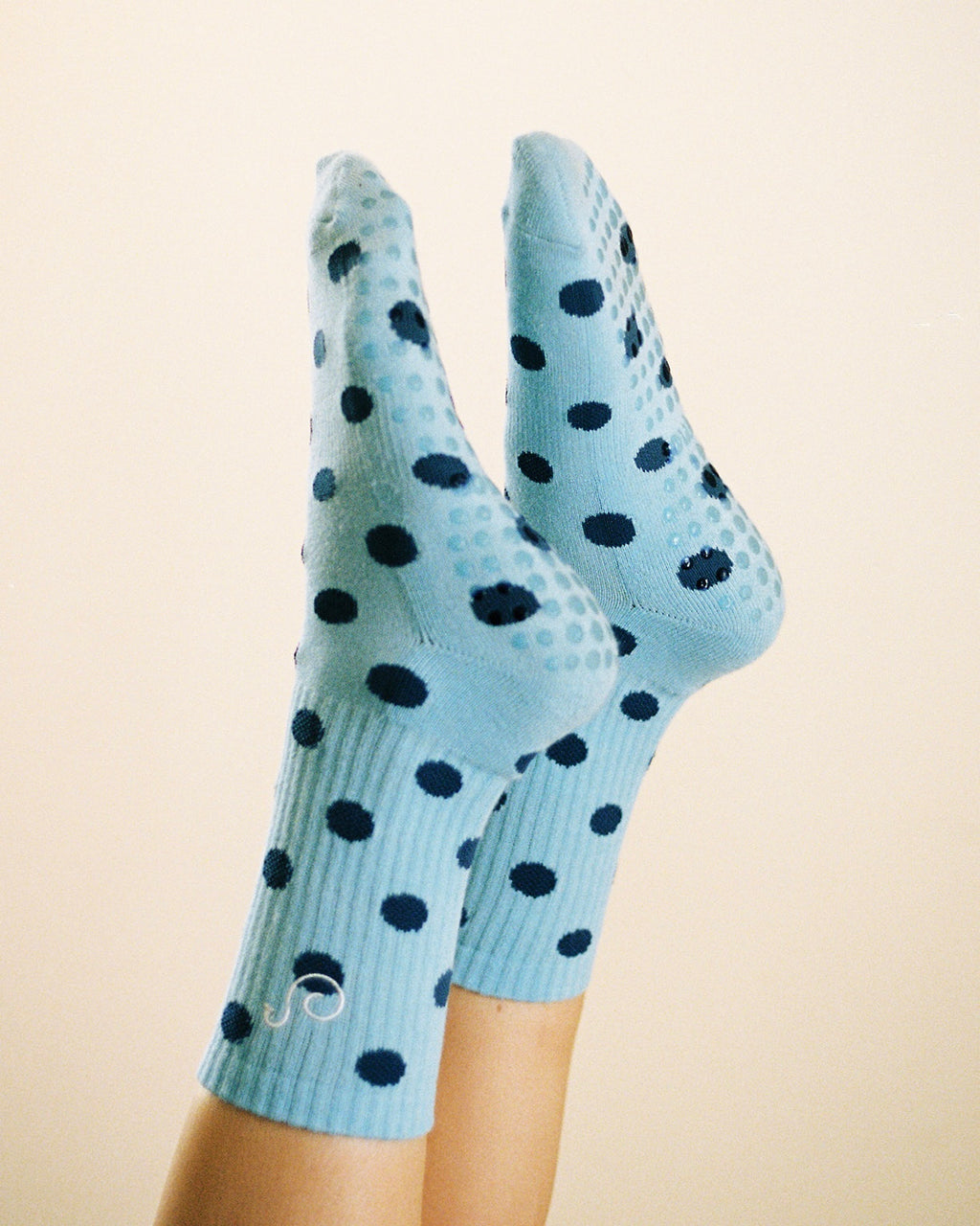 Premium Crew Grip Sock - Polka Dot